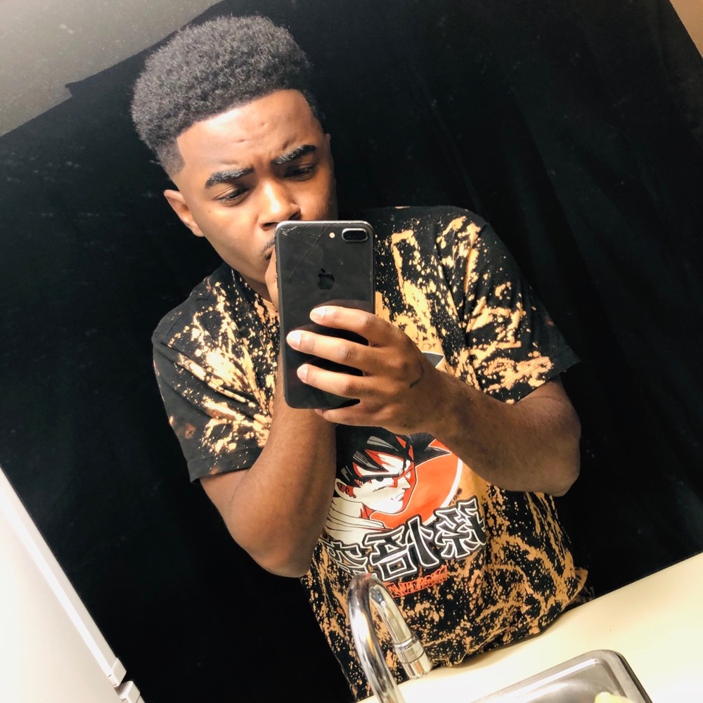 Meet your Posher, Dontrell